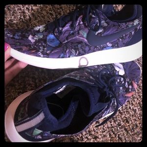 Adorable Floral Nike Runner